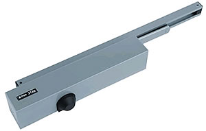 Briton 2100 Series Track Closer